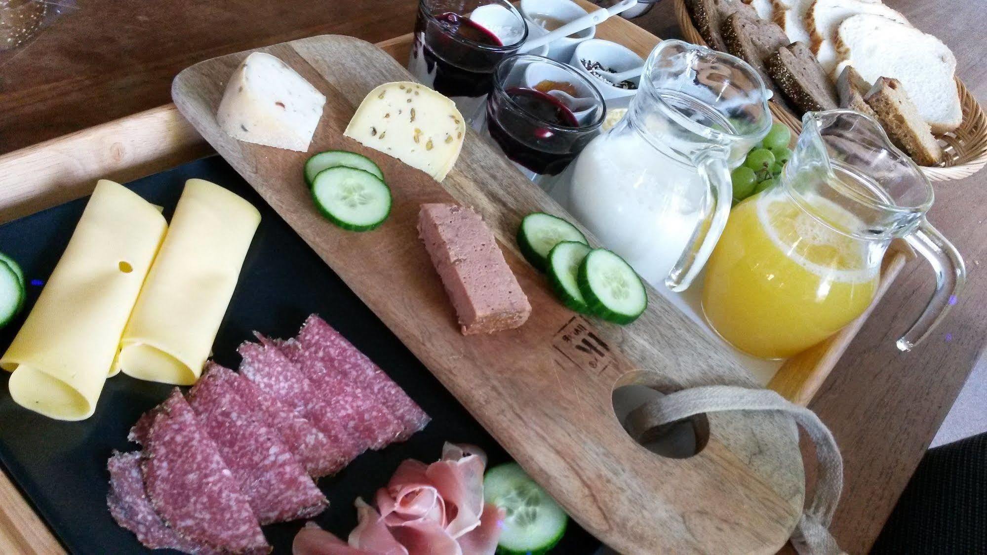 Groningen Buiten B&B Zuidhorn 外观 照片